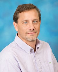 Headshot of Francisco J. Schopfer, PhD