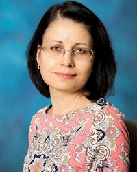Headshot of Dinara Bulgari, PhD