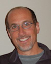Headshot of Elias Aizenman, PhD